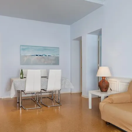 Arenyslux Apartment *